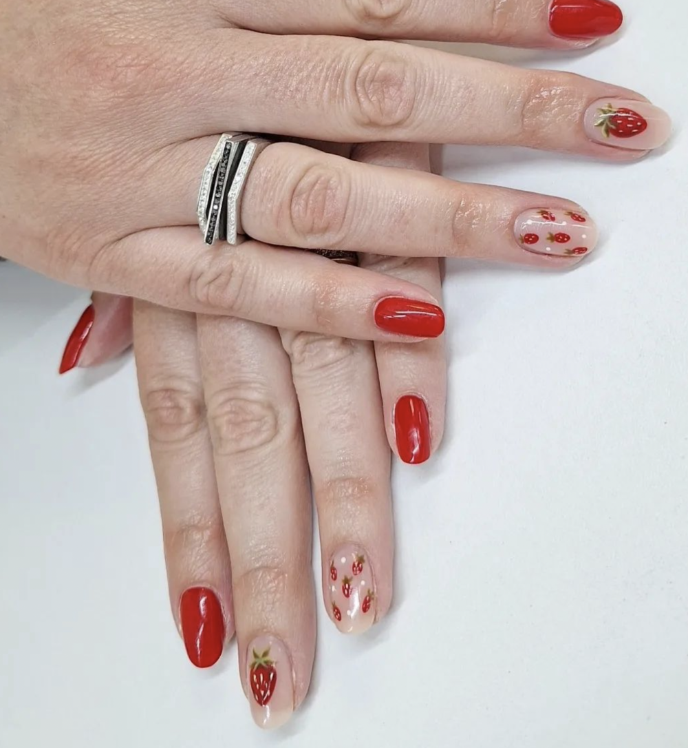 Ongles près de Chaingy