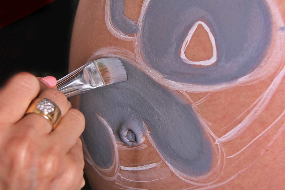 Bellypainting près de Chaingy